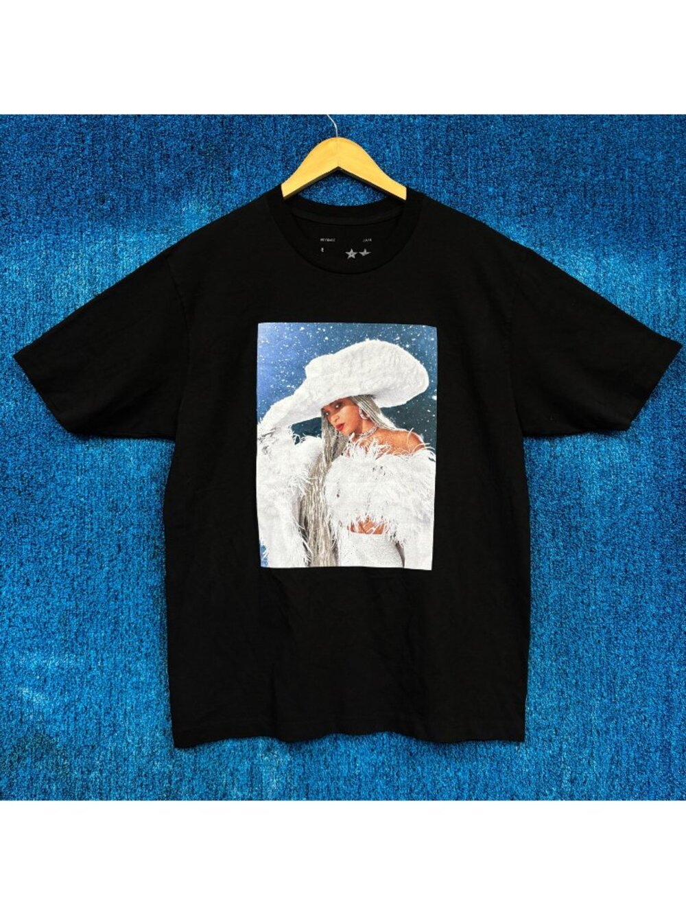 Beyonce “Ho Ho Ho Down” Graphic T-Shirt Size Large
